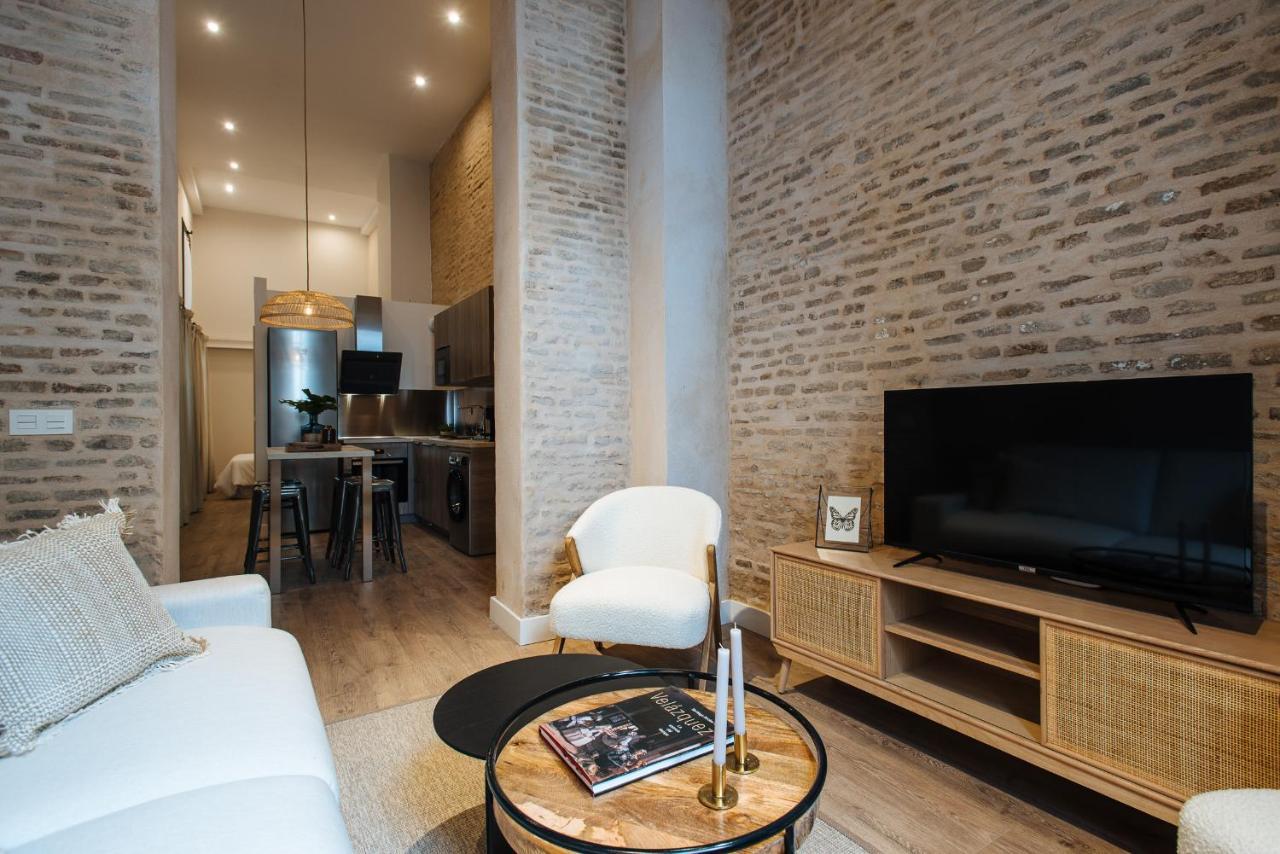 La Silleria De Triana By Magno Apartments Севилья Экстерьер фото